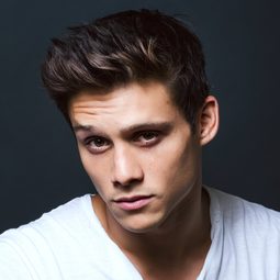 Timothy Granaderos - 冤家決勝負演員 飾演Jack Guthrie