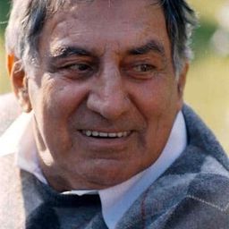 Jean Constantin 飾演 