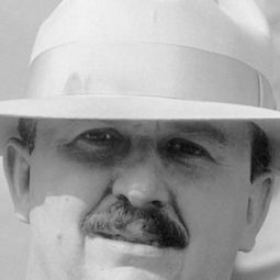 W.R. Burnett - Nobody Lives Forever編劇