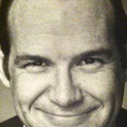 Christopher Collins - 母子威龍演員 飾演Gang Member