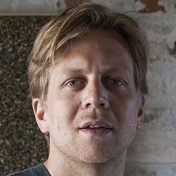 Hlynur Pálmason - A White, White Day導演