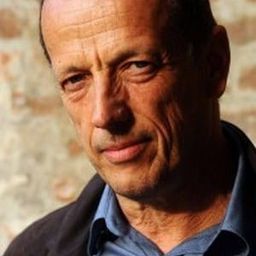 Marco Baliani 飾演 