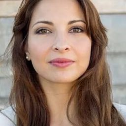 安東內拉·卡隆 飾演 Annalisa