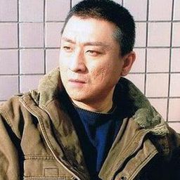 吳克剛 飾演 Mei Bo