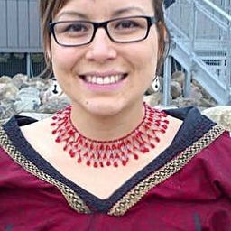 Marie Belleau - 熊語戀人演員 飾演Johanna's Girlfriend