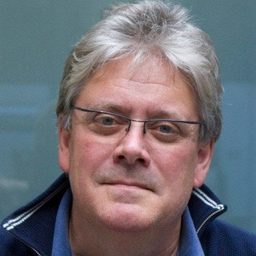 尼可拉斯·哈奇森 - 一零二真狗演員 飾演Reporter