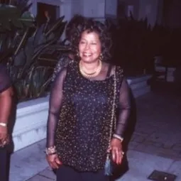 Katherine Jackson 飾演 Self