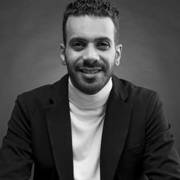 Faisal Aldokhei 飾演 Daiel