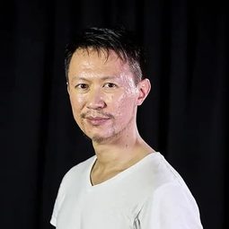 徐灝翔 飾演 Director of Student Affairs