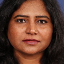 Jayshri Jagtap 飾演 Suman