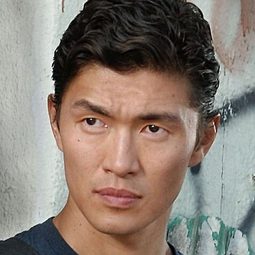 瑞克·尹 飾演 Zen Yi, The X-Blade