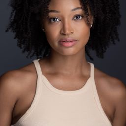 Kiah Alexandria Clingman 飾演 Sissy