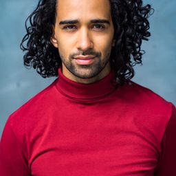 Ricardo Castro - 寄往天堂的情書演員 飾演Lowbar Bartender