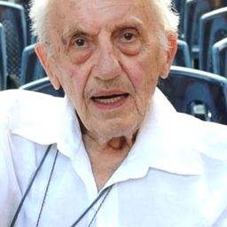 Morando Morandini 飾演 Cesare