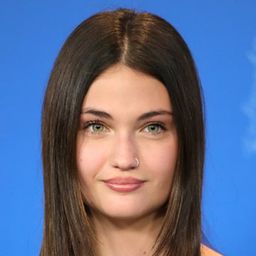 Viviana Aprea 飾演 Letizia