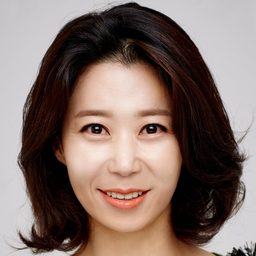 蘇熙靜 - 金權性內幕演員 飾演Ji-min's Mother