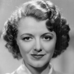 Janet Gaynor - A Star Is Born演員 飾演Esther Blodgett / Vicki Lester