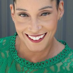 Tiger Dawn 飾演 Janice