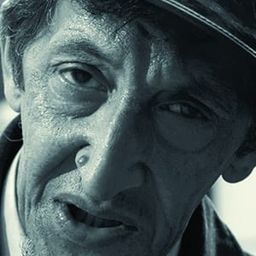 哈桑·班·巴迪達 飾演 The nurse