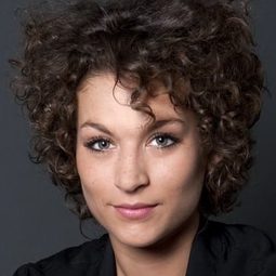 Eva van de Wijdeven - Huisvrouwen bestaan niet 2演員 飾演Gijsje