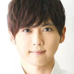 梶裕貴 飾演 Adam Bindewald (voice)
