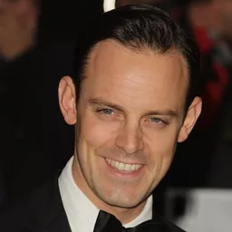 Harry Hadden-Paton 飾演 Bertie Hexham