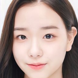 Kim Chae-yeon - 救世主回來了演員 飾演Han-ah