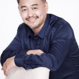 盧森堡 飾演 Han Zhiping