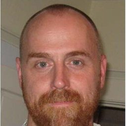 Todd Holland - 祖母的孩子演員 飾演Mover #1