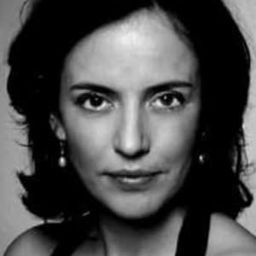 Amanda Ooms 飾演 Siv