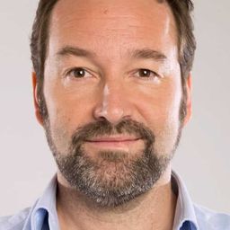 Thomas Le Douarec 飾演 