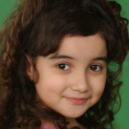 Alexandria Suarez 飾演 Naiya (voice)