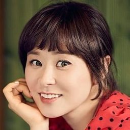 崔江熙 - 幸福的殯儀員演員 飾演So-hwa