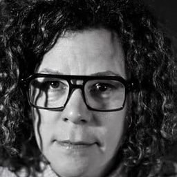 Rose Troche 飾演 Self