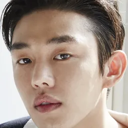 劉亞仁 - 活著#Alive演員 飾演Oh Joon-woo