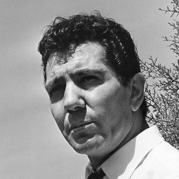 José Guardiola - 聖潔無辜的人演員 飾演Señorito de la Jara