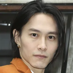 田士廣 飾演 Wei