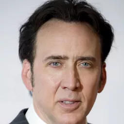 尼古拉斯基治 飾演 Grug (voice)