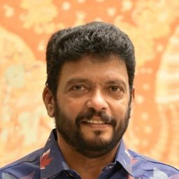 Jagadish 飾演 Shanthan