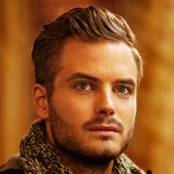 吉米·貝庫 飾演 Ruben