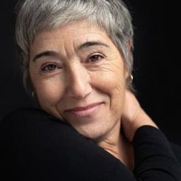 Mercedes Castro 飾演 