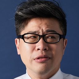 恰吉·老羅 飾演 Screenwriter / Fu Gui