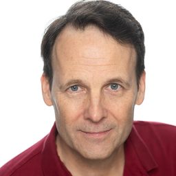 Brian Hotaling 飾演 Peter