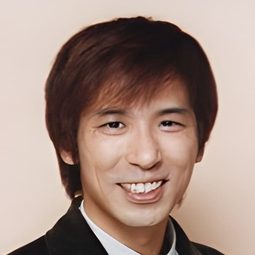 博之 橫尾 飾演 (voice)