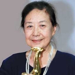 金雅琴 - 我們倆演員 飾演老太太