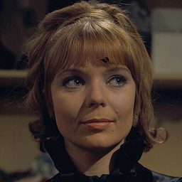 Louise Pajo - Far East演員 飾演Shirley