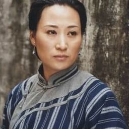 哈斯其其格 飾演 姑姑