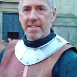 Ally McClelland 飾演 Liam (voice)