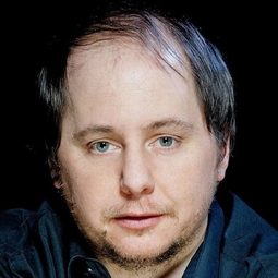 托馬仕·波茲 - 行走的正義演員 飾演Silvestre