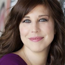 Michela Andreozzi 飾演 Teresa